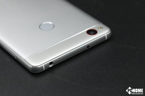 无边框设计+手持防抖 nubia Z11评测-新华网广