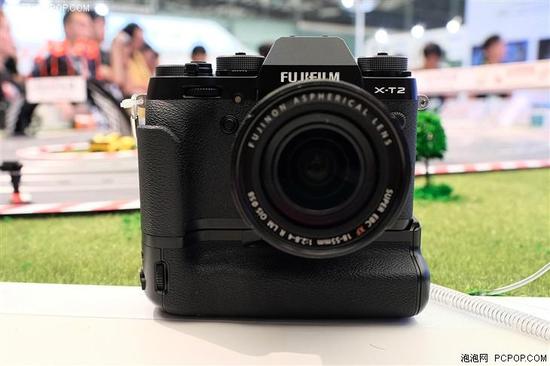 谁才是微单速度王? 富士X-T2对比索尼A6300相