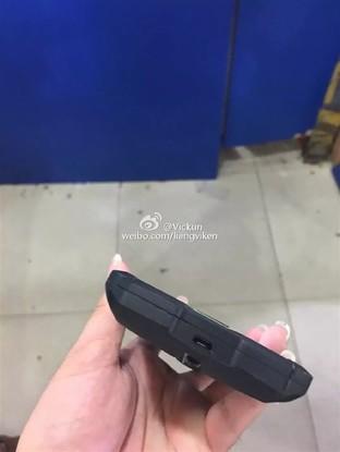 快递牌手机谁会买? 疑顺丰三防手机曝光