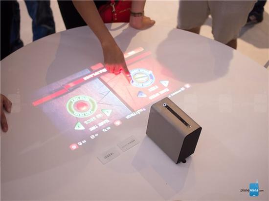 索尼展示安卓概念投影仪：可直接触控影像