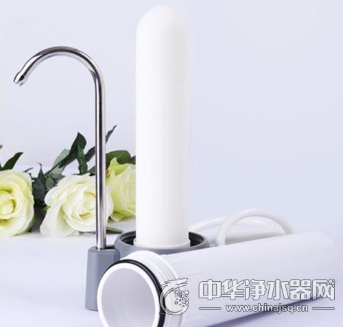 家用净水器哪种好 选择家用净水器 用电和不用电哪种最好?