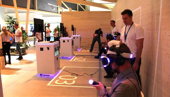 索尼基于PS4平台的 PalyStation VR