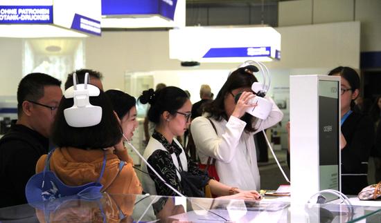 TCL VR新品VISION