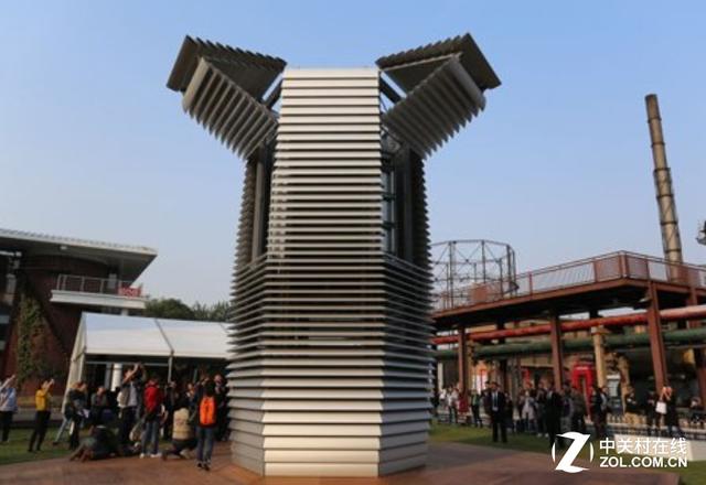 近距离实拍世界最大空气净化器 高达7米像飞船