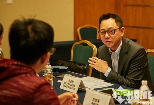专访微软大中华区张永利:Surface表现优秀二合一将成主流