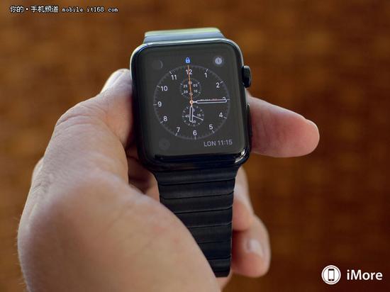 苹果大量采购曝光 iPhone8将使用OLED屏