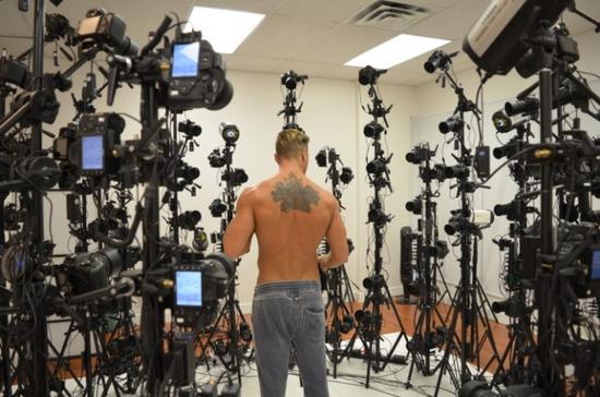 HoloFilm捕捉360度全息影像以便观众可以和演员交互