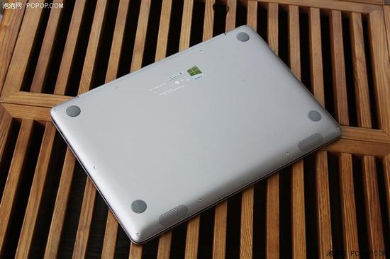 窄边框100%色域屏 华硕U4000U笔记本评测|华