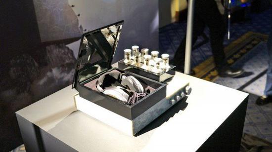 音乐芯片:手机这样玩HiFi2016主流音乐手机盘点 大奥 二代就是采用完全版的ES9018芯片(引自Google)