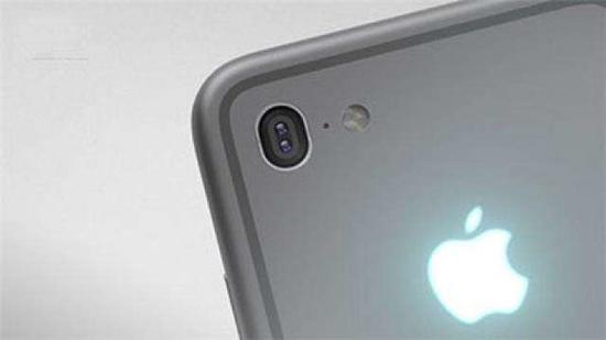 连Touch Bar都有?苹果iPhone 8概念图脑洞大开 iPhone 8概念机摄像头位置