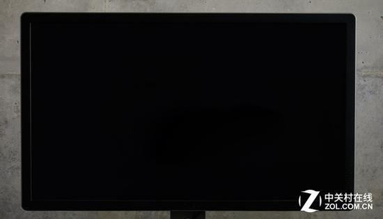 　　灯光打开之后，可以照亮电视或者显示器后部