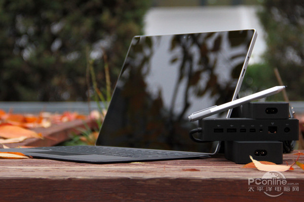 什么商务笔记本好 微软 Surface Pro 4(i5/8GB/256GB)