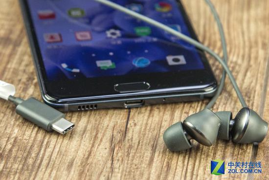 HTC U Ultra评测:两块屏幕+惊艳外观|HTC|个性