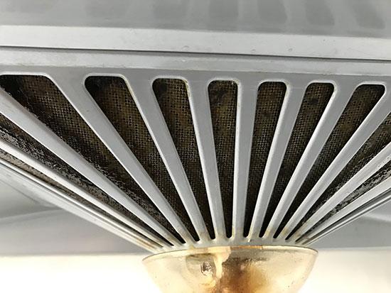 肥皂和吹风机 油烟机清洁妙招哪家强?|油烟机