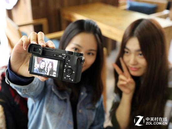 家庭用户首选 佳能EOS M5对比索尼A6300|佳