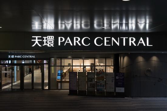 光圈:F5.6 快门:1/128 sec ISO:1600(点击查看原图)