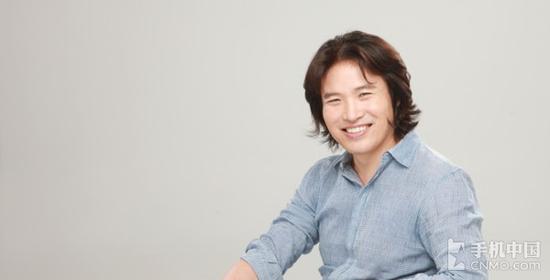 三星软件服务研发部门主管InJong Rhee 三星软件服务研发部门主管InJong Rhee