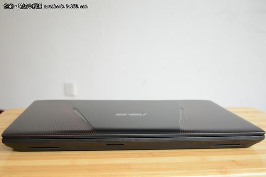 搭载GTX1050Ti 华硕ZX53V飞行堡垒评测|华硕