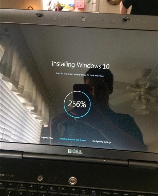 “您的Windows 10已安装256%”