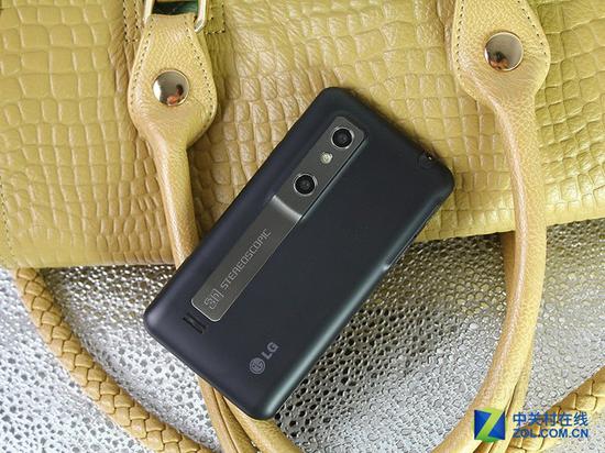 全球首款后置双摄手机LG&nbsp;Optimus&nbsp;3D