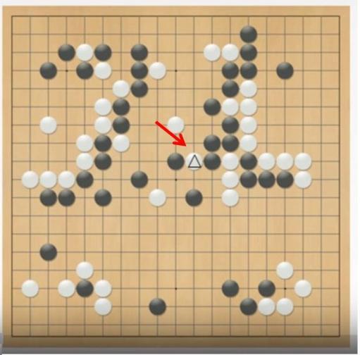 第四局里,李世石第78步的创新之举。