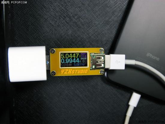 苹果手机数据线 苹果原装Lightning to USB数据线:5.0447V×0.9944A=5.0164W