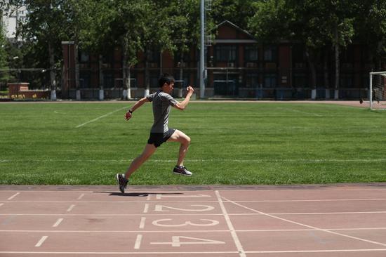 三强争霸 索尼A9\/1DX2\/D5运动拍摄对比测试|