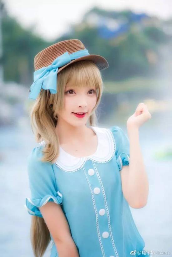 漫展图片:不会人像后期?那如何撩漫展上的美少女