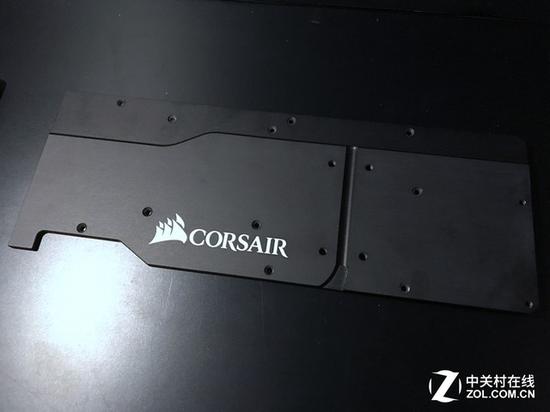 CORSAIR显卡背板