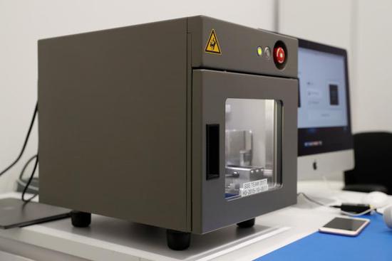 又摔了手机屏幕 苹果对 换屏 这个事有了新想法