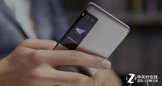 Pro 7的画屏会引发一场新潮流吗？