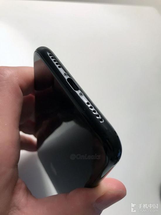 iPhone 8真机上手图