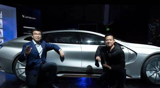 贾跃亭和丁磊为LeSEE Pro揭幕（资料图片 来源网络）
