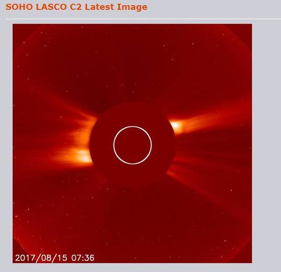 图:SOHO飞船发布在网站上的实时日冕观测
