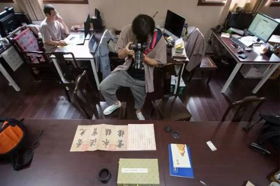 寺中当小编的福利,就是亲近各种云栖珍宝。