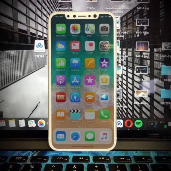 iPhone 8亮屏对比iPhone 7s 到底谁low爆|苹果