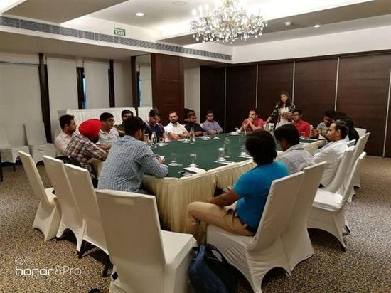 荣耀V9\/畅玩6X宣布升安卓8.0 国产机来了!|荣耀