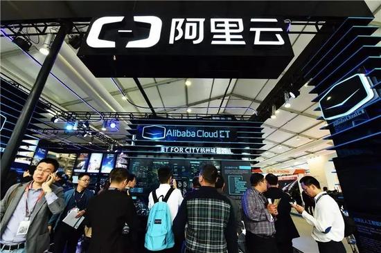 阿里云2008年开始启动,但5年后才看到希望。公司曾多次讨论,要不要把它关掉。