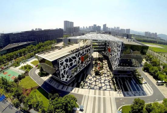 “整个阿里的精气神在滨江这一块,没有滨江体系,就不可能有淘宝、支付宝、阿里云。”