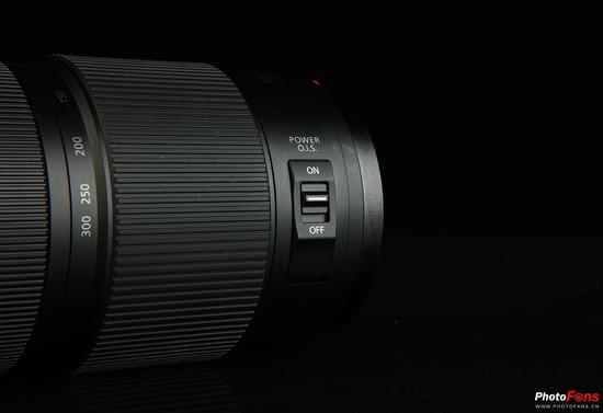 松下 LUMIX G VARIO 100-300mm F4.0-5.6 II POWER O.I.S.防抖开关