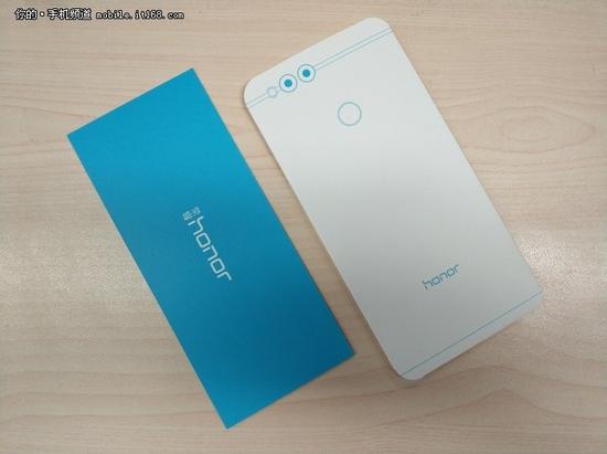 把世界看全 荣耀畅玩7X确定10月11日发布|荣耀