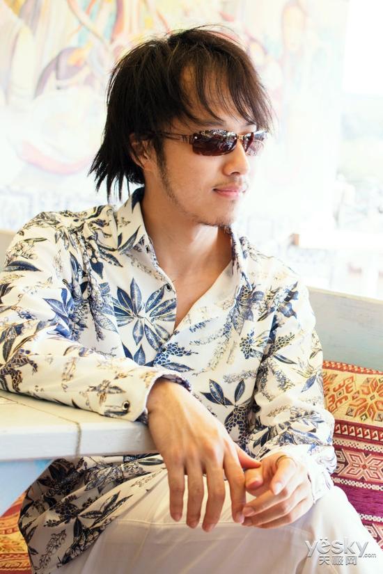 f/4.0  1/400  ISO200