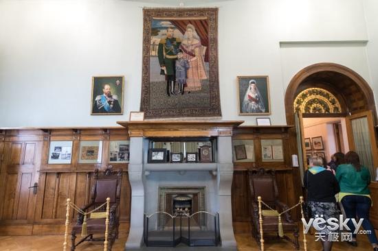 f/4.0  1/60  ISO2000