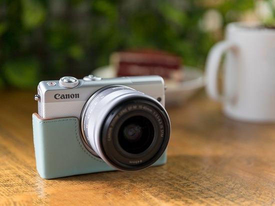 轻巧便携还有高颜值 佳能EOS M100评测|佳能