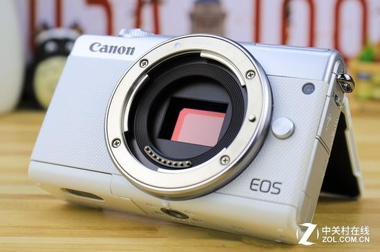 轻巧便携还有高颜值 佳能EOS M100评测|佳能