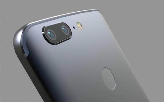 刘作虎微博自曝手机拍照风景图 疑似一加5T拍