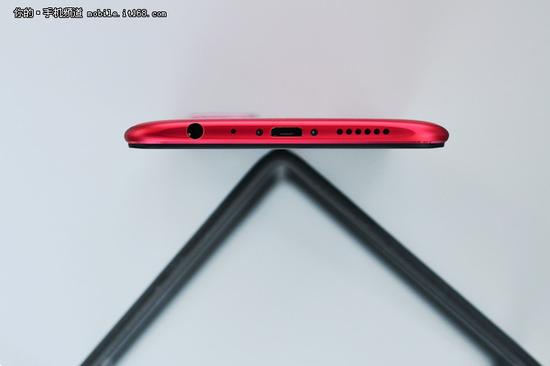 R11s依然还没采用Type C接口,是出于什么考虑?