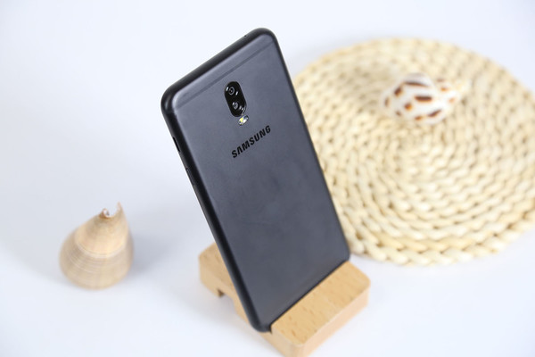 三星C8评测:柔光自拍双摄成像秒杀街机|三星|柔