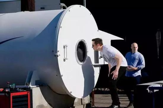 检视 Hyperloop