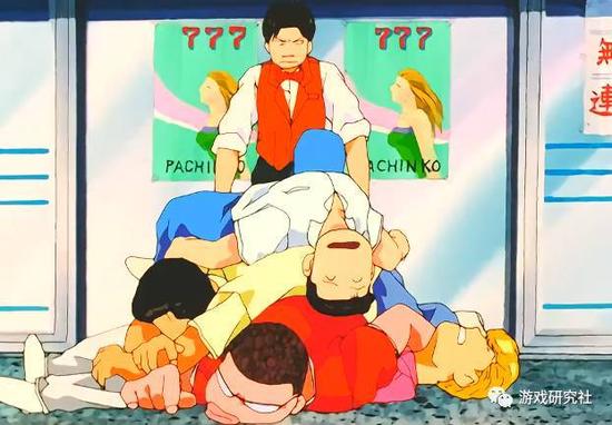 被赶出“柏青哥”店外的樱木军团